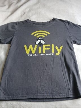 bcg Gray Graphic Tee with Yellow WIFly Bee Design